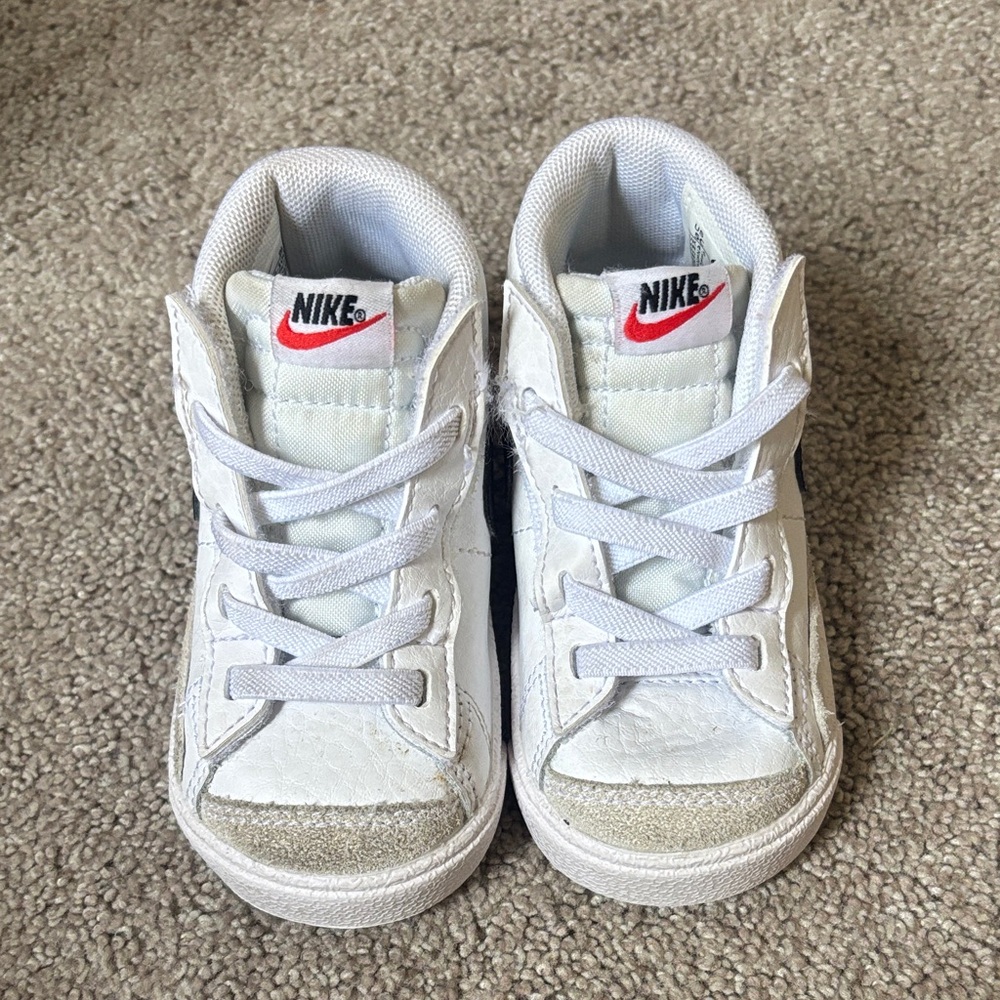 Nike Kids White and Red Sneakers